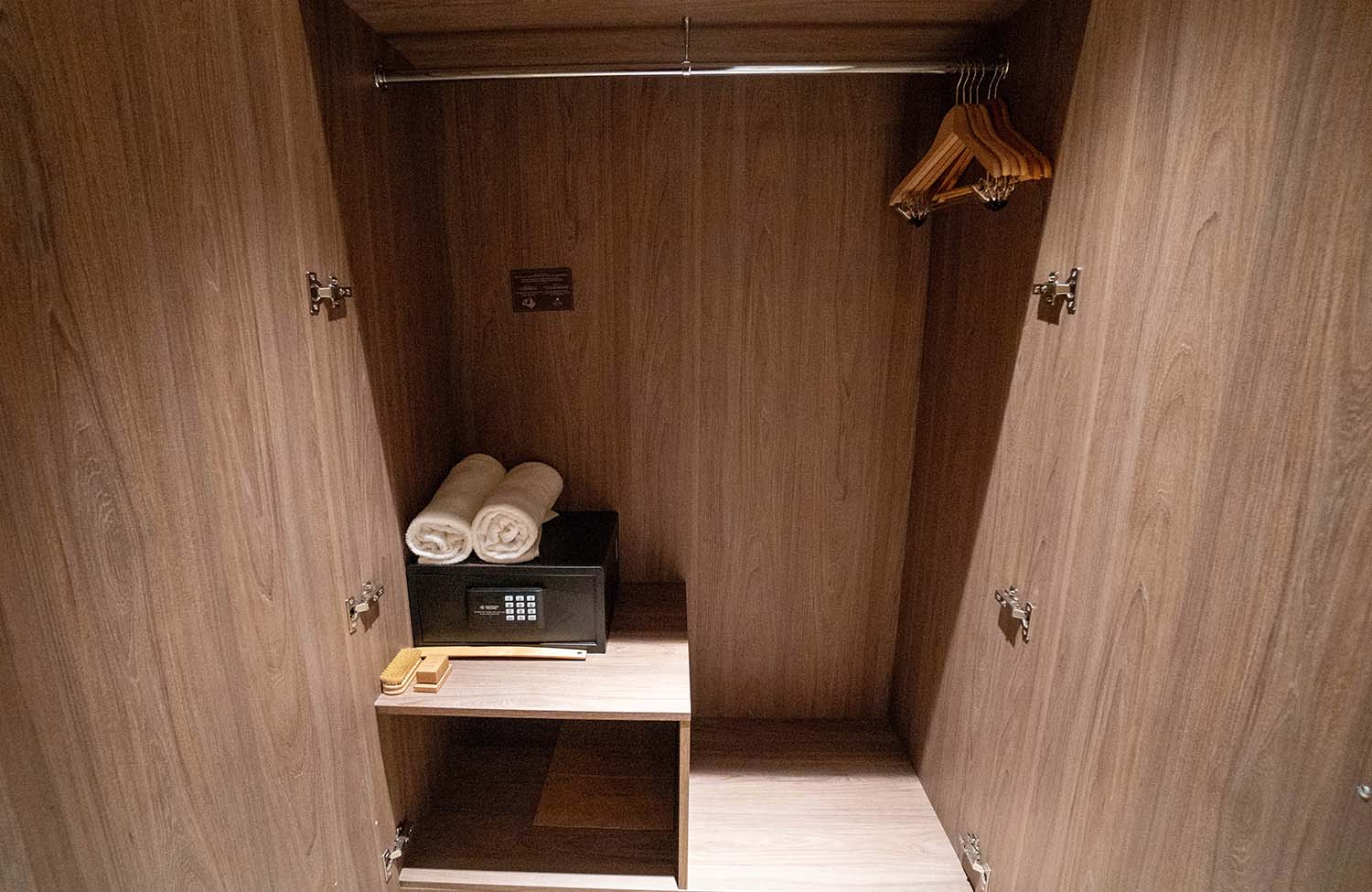 Schrank Hotel Glar Conference & SPA