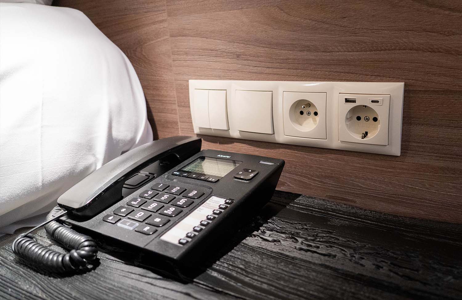 Steckdosen & USB-Anschlüsse Hotel Glar Conference & SPA